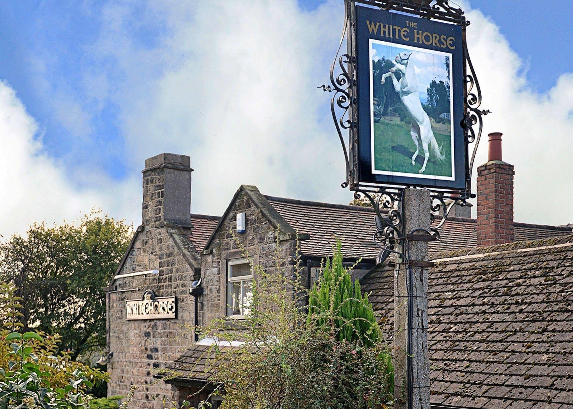 The View At The White Horse Woolley Moor Hotel Clay Cross Exterior photo