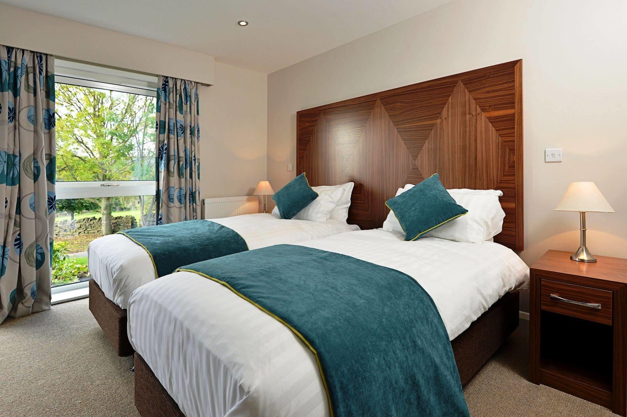 The View At The White Horse Woolley Moor Hotel Clay Cross Exterior photo